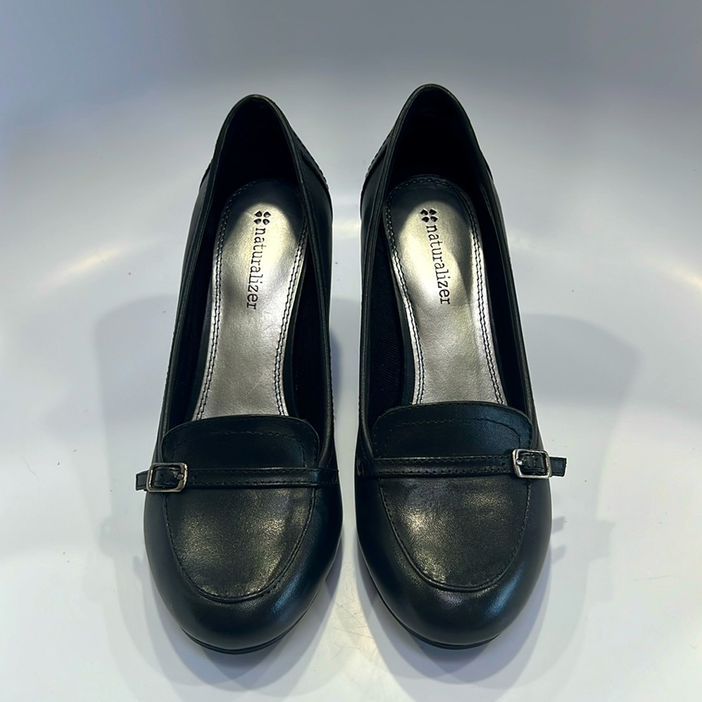NATURALIZER WOMENS BLACK HIGH HEEL SIZE 6M